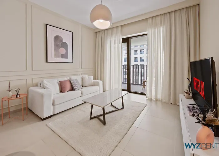 Pink Panther Soft Glam 1Br In Surf 2-Creek Beach