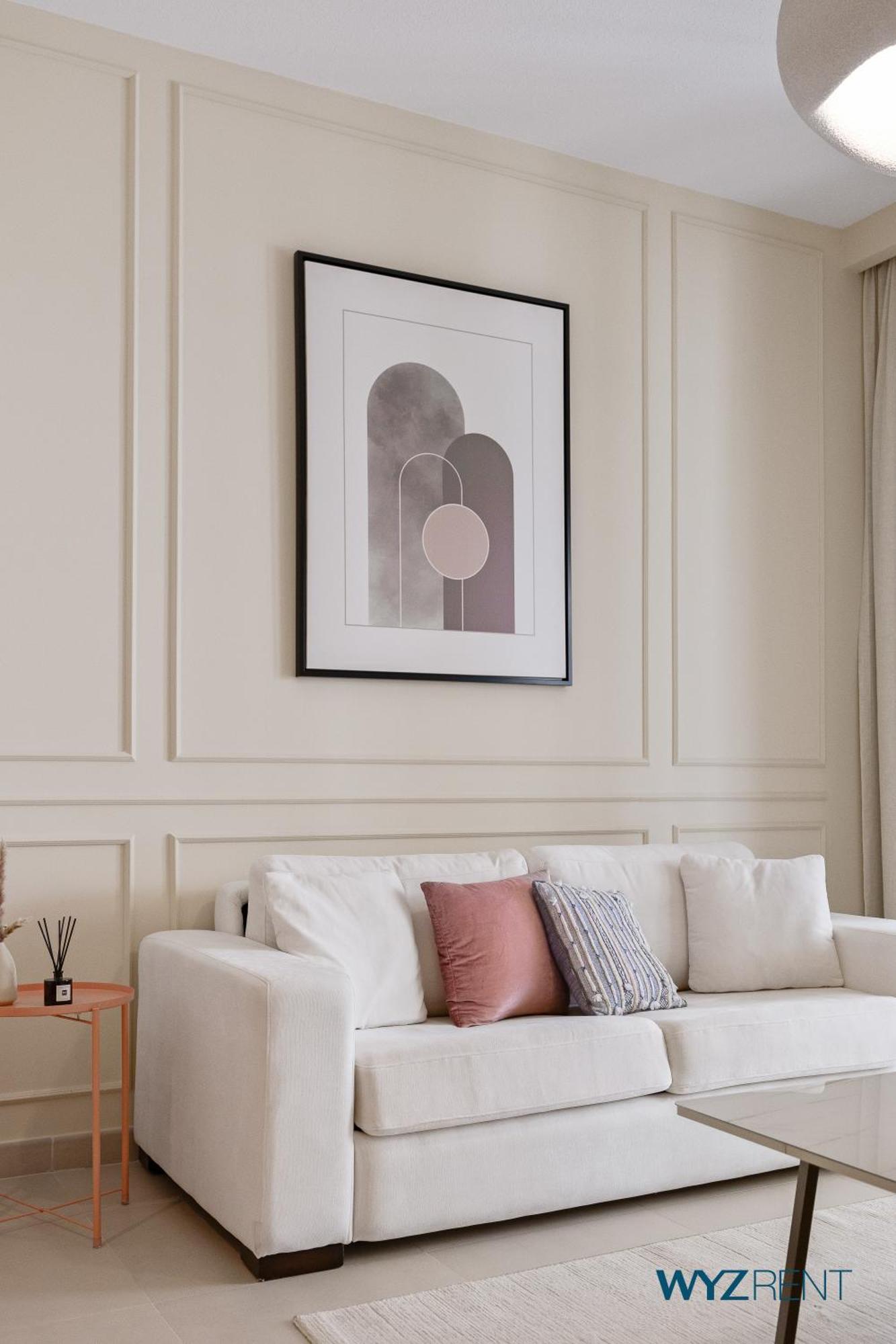 Pink Panther Soft Glam 1br In Surf 2-creek